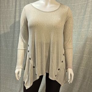 Maurices Cream Women's Top